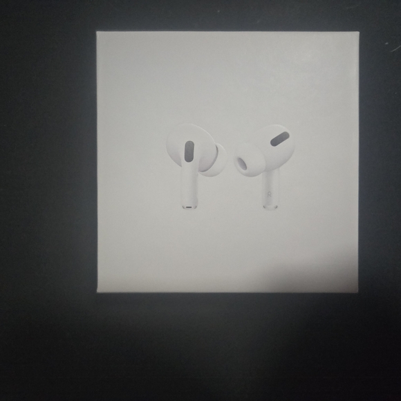 AirPods Pro with MagSafe Charging Case - Picture 1 of 5